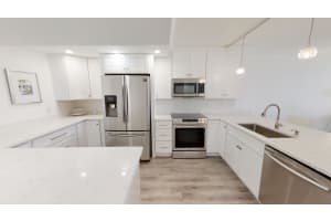 3581 S Ocean Blvd Ph-F, South Palm Beach, FL 33480, Sold 12/10/21