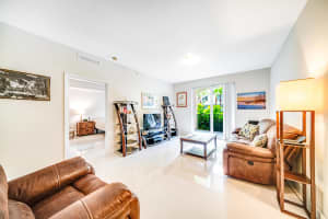 250 NE 3rd Ave, Delray Beach, FL 33444, Sold 06/30/21