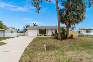 2028 SE Monroe St, Stuart, FL 34997, Sold 07/02/21