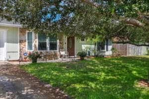 8872 SE Sandridge Ave, Hobe Sound, FL 33455, Sold 07/09/21