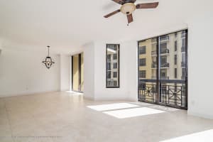 701 S Olive Ave APT 904, West Palm Beach, FL 33401, Sold 04/18/22
