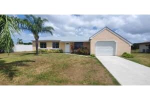 1872 SE Wexford Ct, Port St. Lucie, FL 34952, Sold 08/23/21