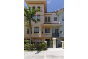 2566 Gardens Pkwy, Palm Beach Gardens, FL 33410, Sold 07/02/21