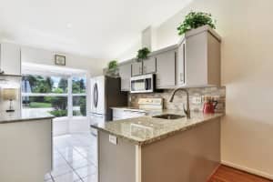 10904 SE Sea Pines Cir, Hobe Sound, FL 33455, Sold 07/12/21