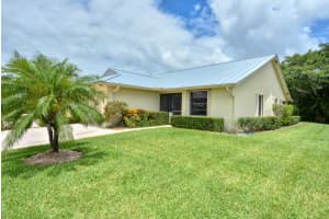 7877 SE Sugar Sand Cir, Hobe Sound, FL 33455, Sold 06/17/21