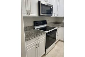 2014 SW 29th Ct, Delray Beach, FL 33445, Sold 07/06/21
