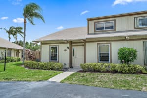 21 Maplecrest Cir, Jupiter, FL 33458, Sold 07/09/21