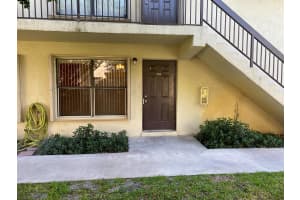 10040 NW 6th St, Pembroke Pines, FL 33024, Sold 08/02/21