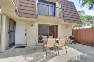 3930 Carolina Dr, Lake Worth, FL 33461, Sold 04/25/22