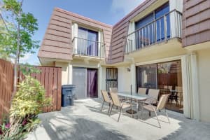 3930 Carolina Dr, Lake Worth, FL 33461, Sold 04/25/22