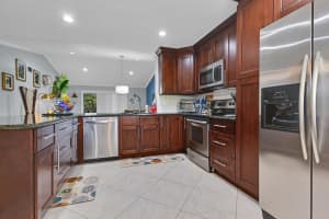 23466 SW 57th Ave, Boca Raton, FL 33428, Sold 09/08/21