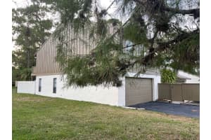 265 Pleasant Wood Dr, Wellington, FL 33414, Sold 12/03/21