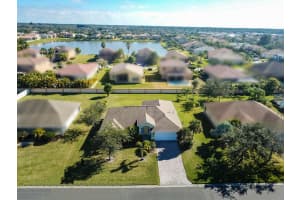 1010 Southlakes Way SW, Vero Beach, FL 32968, Sold 06/25/21