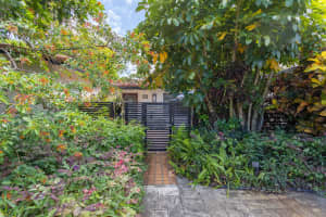 623 NW 12th Rd, Boca Raton, FL 33486, Sold 07/27/21