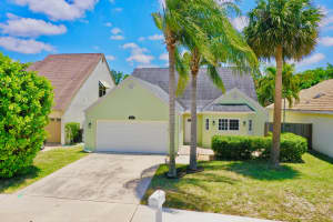 5060 Willow Pond Rd W, West Palm Beach, FL 33417, Sold 08/03/21