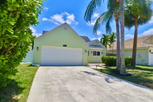 5060 Willow Pond Rd W, West Palm Beach, FL 33417, Sold 08/03/21