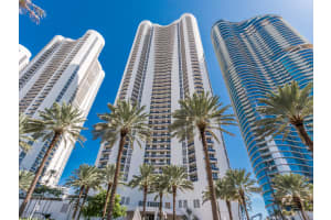 15811 Collins Ave, Sunny Isles Beach, FL 33160, Sold 10/08/21