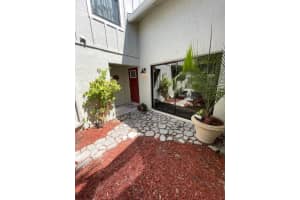 12794 Spinnaker Ln, Wellington, FL 33414, Sold 07/22/21