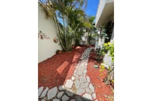 12794 Spinnaker Ln, Wellington, FL 33414, Sold 07/22/21