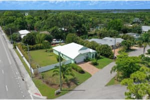 16 SW Cabana Point Cir, Stuart, FL 34994, Sold 11/15/21