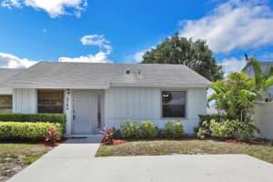 3764 Parkside Cir, Palm Springs, FL 33461, Sold 06/28/21