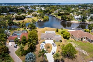 1360 NW Lakeside Trail, Stuart, FL 34994, Sold 08/27/21