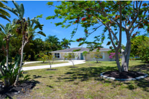 1360 NW Lakeside Trail, Stuart, FL 34994, Sold 08/27/21
