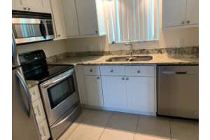 420 Northlake Ct, North Palm Beach, FL 33408, Sold 06/28/21