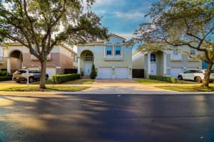 11237 NW 46th Ln, Doral, FL 33178, Sold 08/09/21