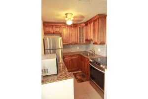 2121 NE 1st Ct, Boynton Beach, FL 33435, Sold 08/18/21