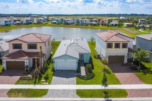 5539 Quiet Lake Pl, Loxahatchee, FL 33470, Sold 07/26/21