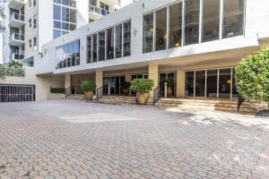 1617 N Flagler Dr, West Palm Beach, FL 33407, Sold 08/31/21