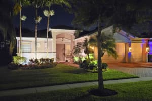 8357 Butler Greenwood Dr, Royal Palm Beach, FL 33411, Sold 07/23/21