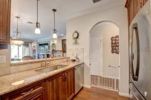 5918 Monterra Club Dr, Lake Worth, FL 33463, Sold 07/16/21