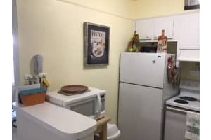 2929 SE Ocean Blvd APT C9, Stuart, FL 34996, Sold 07/09/21