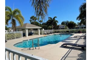 2557 12th Square SW, Vero Beach, FL 32968, Sold 09/27/21
