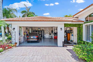 7967 SE Hempstead Cir, Hobe Sound, FL 33455, Sold 08/12/21