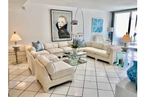 2760 S Ocean Blvd, Palm Beach, FL 33480, Sold 08/30/21