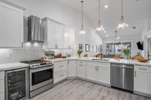 147 N Lakeshore Dr, Hypoluxo, FL 33462, Sold 07/29/21