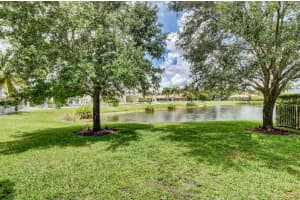 10133 Cobblestone Creek Dr, Boynton Beach, FL 33472, Sold 07/08/21