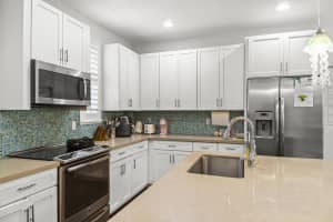 101 SW 2nd Ave, Delray Beach, FL 33444, Sold 07/02/21