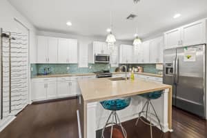 101 SW 2nd Ave, Delray Beach, FL 33444, Sold 07/02/21