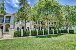 704 NW 83rd Pl, Boca Raton, FL 33487, Sold 07/12/21