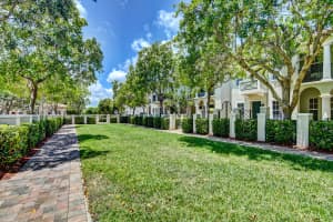704 NW 83rd Pl, Boca Raton, FL 33487, Sold 07/12/21