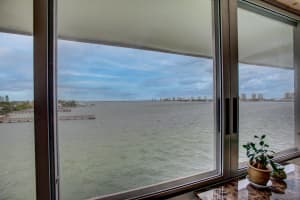 410 Wilma Cir, Riviera Beach, FL 33404, Sold 03/16/22