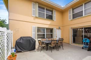 1913 Stratford Way, West Palm Beach, FL 33409, Sold 08/13/21
