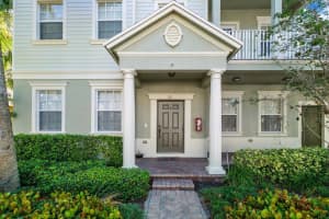 122 W Royal Palm Cir, Jupiter, FL 33458, Sold 08/10/21