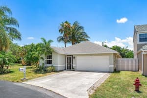 1049 Fairfax Cir W, Boynton Beach, FL 33436, Sold 07/09/21