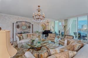500 SE 5th Ave, Boca Raton, FL 33432, Sold 08/10/21