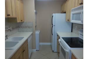 10056 Twin Lakes Dr, Coral Springs, FL 33071, Sold 09/22/21